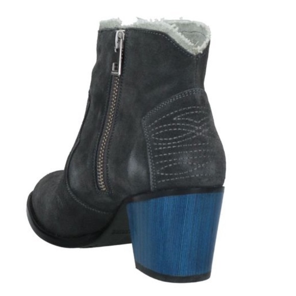 Zadig and Voltaire booties! - Picture 2 of 8